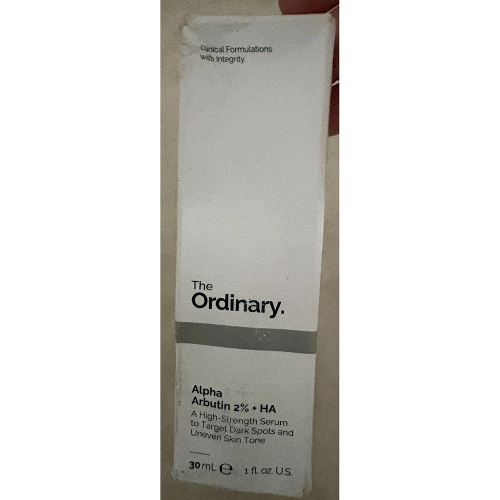 The Ordinary Alpha Arbutin 2% + HA (Serum to reduce Dark Spots & Pigmentation)
